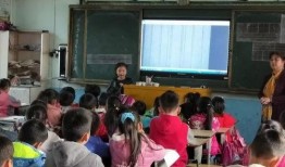 南阳爆料小学生视频播放,校园生活真实写照